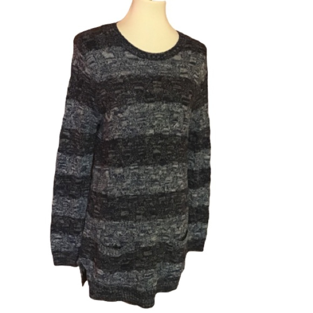 Blue striped oversized cable knit sweater - Picture 1 of 10